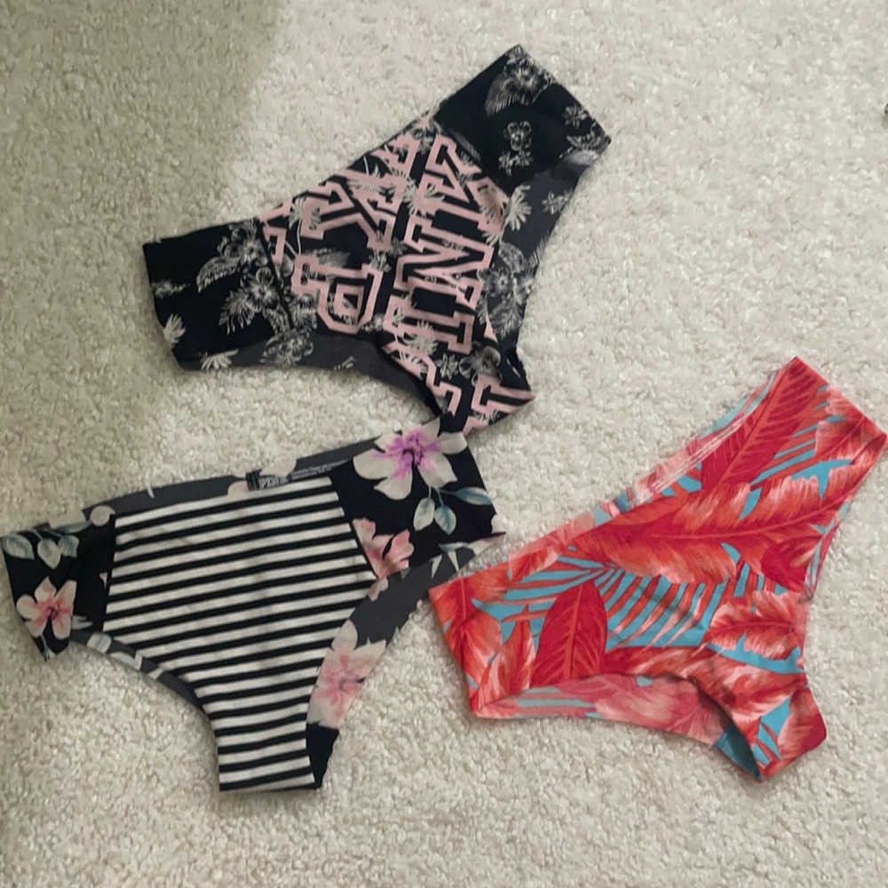 NWOT Victoria’s Secret Size M panties